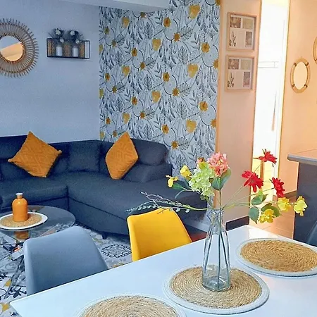 Confortable A 60 M² Parking Prive Raismes