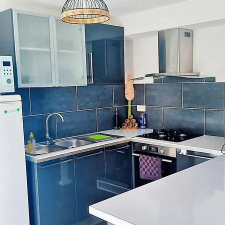 Confortable A 60 M² Parking Prive * Raismes